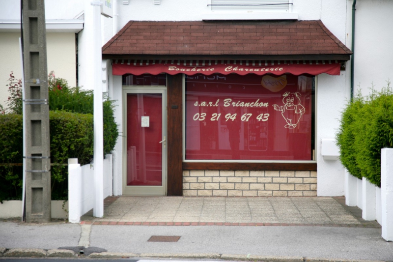 vitrine-AMIRAT-min_france_frankreich_commerce_frankrijk_francia_delicatessen_butchery_charcuterie-424328